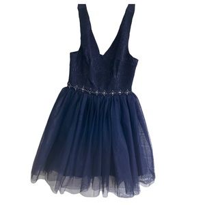 Manjui Semi Formal Short Tulle Lace Spaghetti Strap V neck blue dress Medium